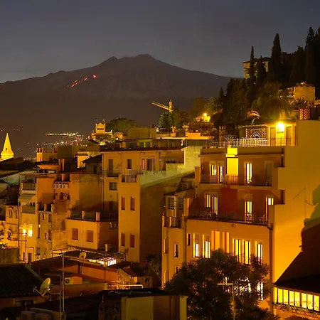 Isabella 3* Taormina
