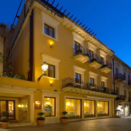 Isabella 3* Taormina