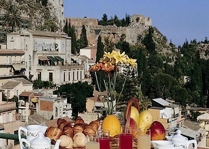 イザベッラ ホテル