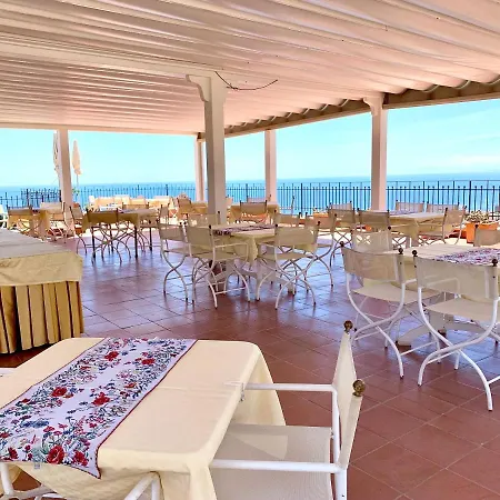 Isabella Hotel Taormina